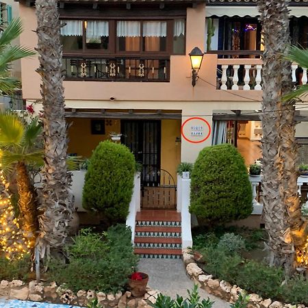 The Best House! Large Terrace Beach And Bars! Traveller Awards 2024-2025 또레비에하 외부 사진