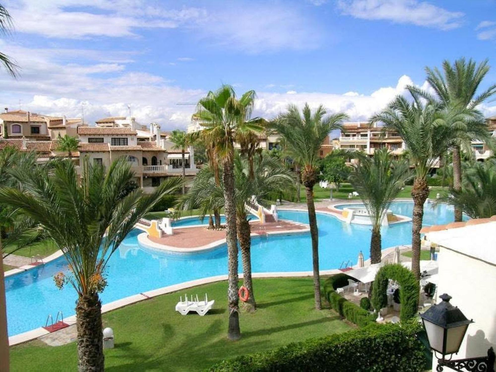 The Best House! Large Terrace Beach And Bars! Traveller Awards 2024-2025 또레비에하 외부 사진